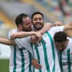 Şampiyon kadroda yer almıştı! Yollar ayrıldı