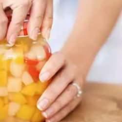 Güce gerek yok! Bu yöntemle sıkışmış kavanozlar zorlanmadan anında açılıyor