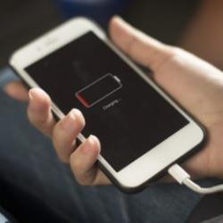 Telefon şarjını çok hızlı bitiriyorlar! Pil ömrünü 2'ye katlamak istiyorsanız...