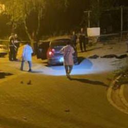 Esenyurt'ta tekel bayisini uzun namlulu silahlarla kurşunlayıp kaçtılar