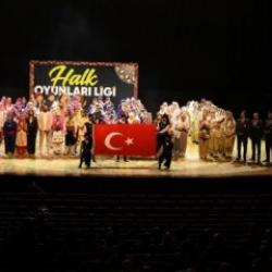 Konya Büyükşehir Halk Oyunları Ligi Finali’nde ödüller sahiplerini buldu