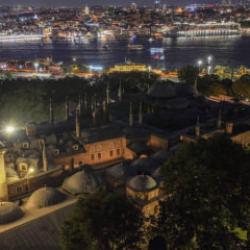 Karanlıkta parlayan tarih: Topkapı Sarayı’nda “gece müzeciliği” başladı!