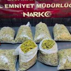 Kayseri’de, İranlı 3 şüphelinin midesinden 6,7 kilo uyuşturucu çıktı