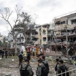 Kendi halkını canlı kalkan yaptı! Ülkeden çıkmaları yasaklandı