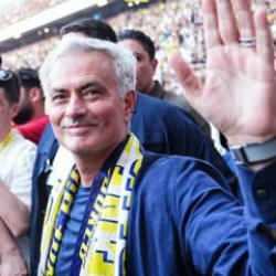 Resmi teklif iletildi! Jose Mourinho'nun gözdesinin imzası an meselesi