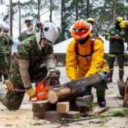 Konya itfaiyesi TİKA işbirliğiyle Kolombiyalı itfaiyecilere eğitim verdi