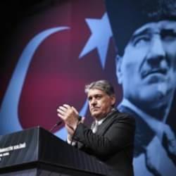 Serdal Adalı yönetimi BJK Plaza için yetki aldı