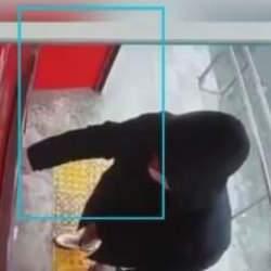 ATM önündeki tuzak! Önce dolandırıyor ardından kılık değiştiriyorlar