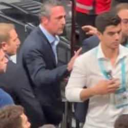Beşiktaş - Fenerbahçe derbisinde salon gerildi! Ali Koç müdahale etti