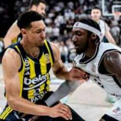 Fenerbahçe şampiyonluk için parkede! Nefes kesen seride tamam mı devam mı maçı