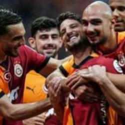 Galatasaray'da fırtına öncesi sessizlik! Transferleri Osimhen belirleyecek