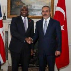 İngiltere'den Türkiye'ye kritik ziyaret: Lammy, Bakan Fidan ile görüşecek