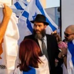 İsraillilerin arka bahçesi haline geldi! Güney Kıbrıs Yahudi işgaline karşı tepki gösterdi