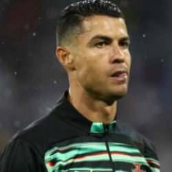 Ronaldo taraftarı heyecanlandırdı: 2 yıllık imzayı atıyor