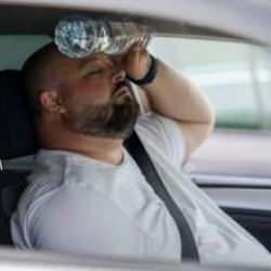 Sıcak havalarda sürücülere kritik uyarı: Yolculuk faciayla sonuçlanmasın