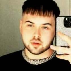 Solaryum bağımlısı gence sadece bir sene ömür biçildi! “Ben yaptım, siz yapmayın”