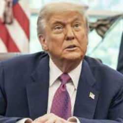 ABD Başkanı Trump'ın "vergi indirimi" tasarısı Senato'dan geçti