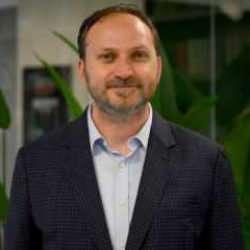 Yeşilay'dan ailelere &ccedil;ağrı: Bağımlılıklara karşı m&uuml;cadele evde başlıyor