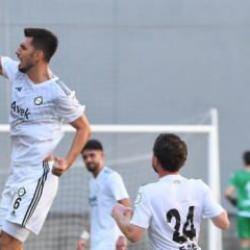 3 yılını Galatasaray'da geçirdi, 2 kez şampiyon oldu: 37 yaşında 3. Lig'de