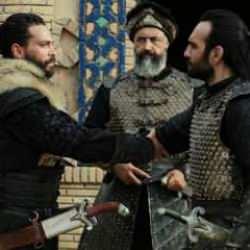 Alparslan B&uuml;y&uuml;k Sel&ccedil;uklu'nun Nizam&uuml;lm&uuml;lk'&uuml; Mehmet &Ouml;zg&uuml;r s&uuml;rpriz projeyle d&ouml;n&uuml;yor!