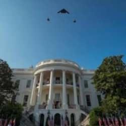 B-2 ve F35'ler Beyaz Saray semalarında! Trump'tan açıklama!