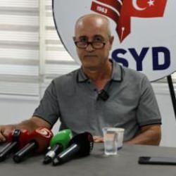 Hayatını Adanaspor'a vakfetti, 30 yılın ardından takım küme düşünce istifa etti