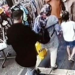 Kaşla göz arasında 700 bin lirayı çaldı