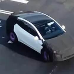 Tesla'nın uygun fiyatlı yeni modeli test sürüşünde görüntülendi!