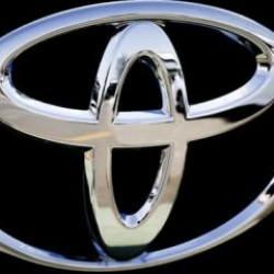 Toyota gizemli SUV'sini erteledi