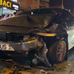 Alkoll&uuml; s&uuml;r&uuml;c&uuml; dehşeti! Yaralılar var