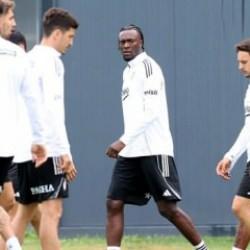 Beşiktaş sahaya iniyor! Yeni transferler görücüye çıkıyor: Maçlar şifresiz