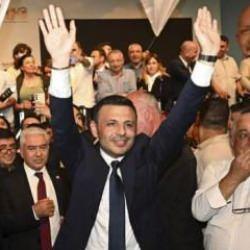 CHP'de kongre skandalı İstanbul'a sıçradı! Demokrasi yerine rüşvet kazandı