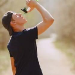 Enerji içeceklerindeki korkunç gerçek: Dişleri döküyor