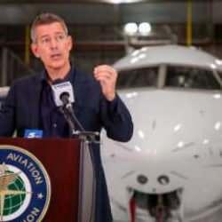 Trump, ulaştırma  bakanını NASA  Direktörü yaptı!