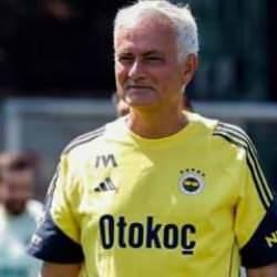 Fenerbahçe, yeni sezon hazırlıklarını sürdürdü