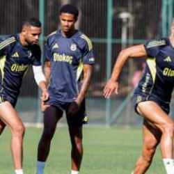 Fenerbahçe’de hazırlıklar sürüyor