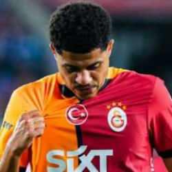 Galatasaray'da kritik an: Victor Osimhen ve Hakan Çalhanoğlu'na 'az' kaldı