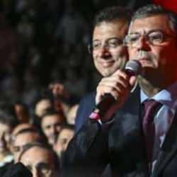 "Özel'in atladığı boş havuzu İmamoğlu komisyonlarla doldurmuş"