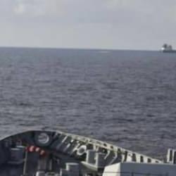 Sıcak saatler! Silahlı saldırı: Yunan gemisi battı