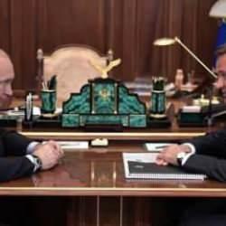 Son dakika... Rus bakan görevden alınınca kendini vurdu! Kremlin'i sarsan intihar!