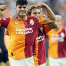 2007'li yıldız sahneye çıktı! Galatasaray hazırlık maçında güldü