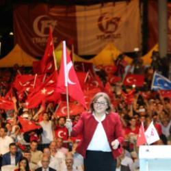 Fatma Şahin'den 15 Temmuz mesajı: 'Tarihi bir duruştur'