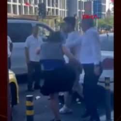Akılalmaz olay! Taksiciye saldıran kadın sürücü ortalığı birbirine kattı