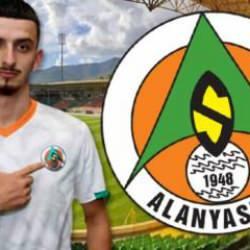 Alman devinden Süper Lig'e geldi! Baran Moğultay kimdir?  