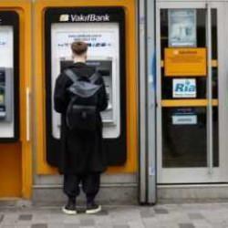 ATM'lerde yeni dönem başlıyor! Kartınızı taktığınızda bu uyarıyla karşılaşabilirsiniz