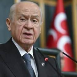 Bahçeli'den 15 Temmuz mesajı: Hainlerin başı ezildi!