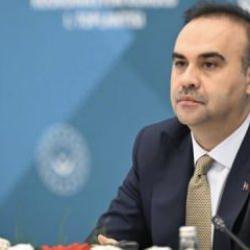Bakan Kacır: 23 yılda 200 bin kadın araştırmacıya 22,4 milyar lira destek verdik!