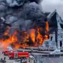 Bel&ccedil;ika'da d&uuml;nyaca &uuml;nl&uuml; m&uuml;zik festivaliydi...  Tomorrowland'in ana sahnesi k&uuml;le d&ouml;nd&uuml;!