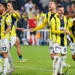 Beşiktaş bir ismi daha bitiriyor! Bu kez Fenerbahçe'nin yıldızı