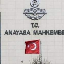 CHP kurultayı davası: Mahkeme, AYM'ye başvurdu